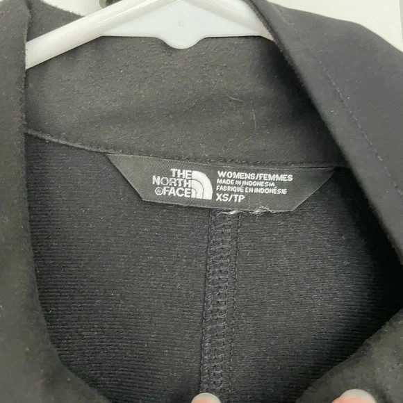 North Face Light Jacket - Picture 2 of 5